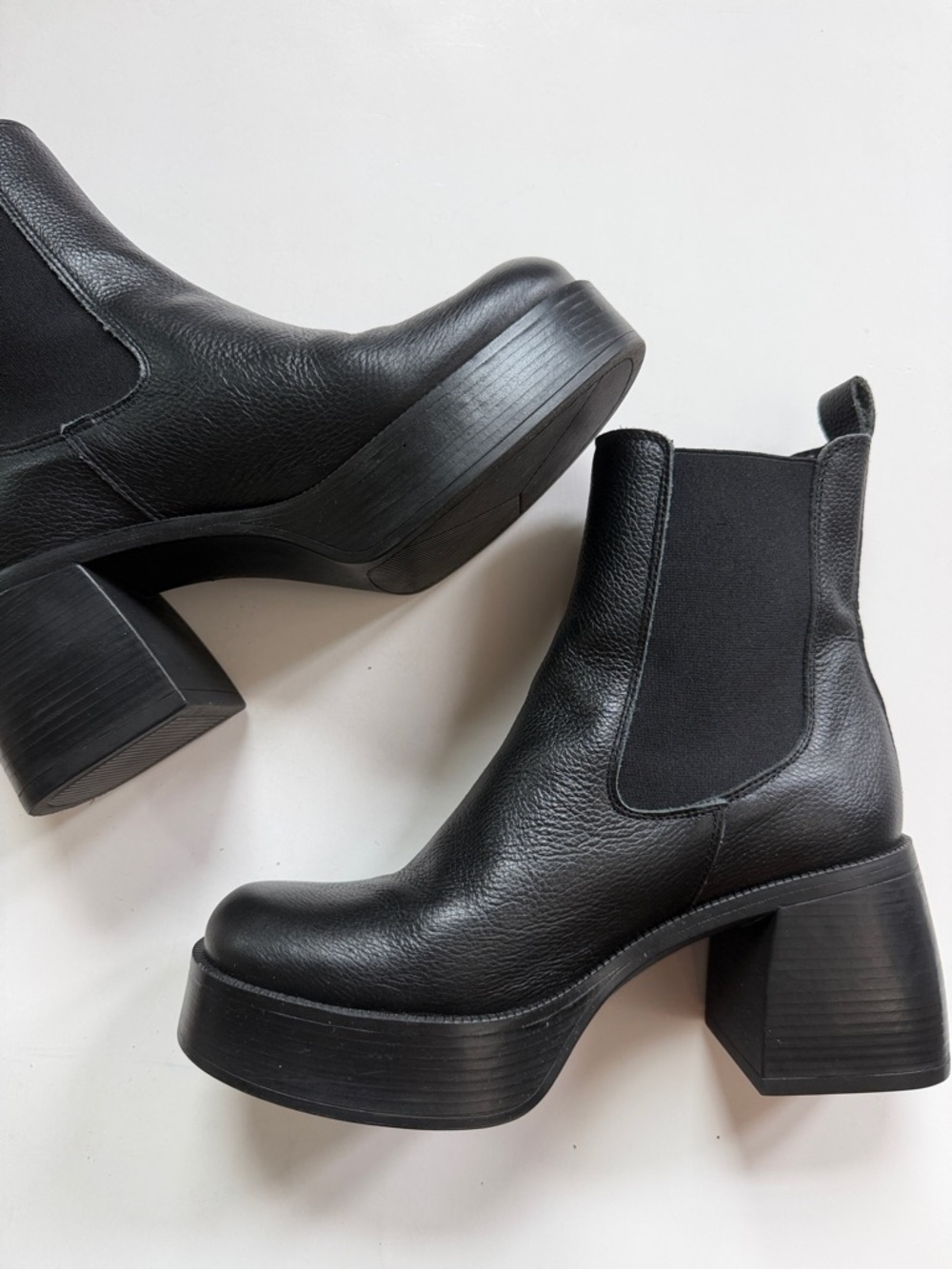 Chunky leather boots